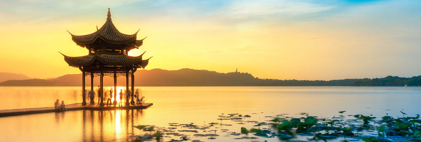 Beautiful architectural landscape and landscape of west lake in hangzhou