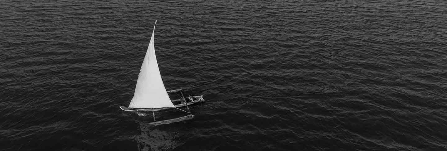 Fishing in wooden dhow, zanzibar