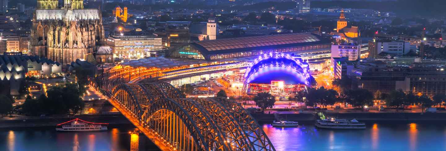 Cologne cathedral aerial
