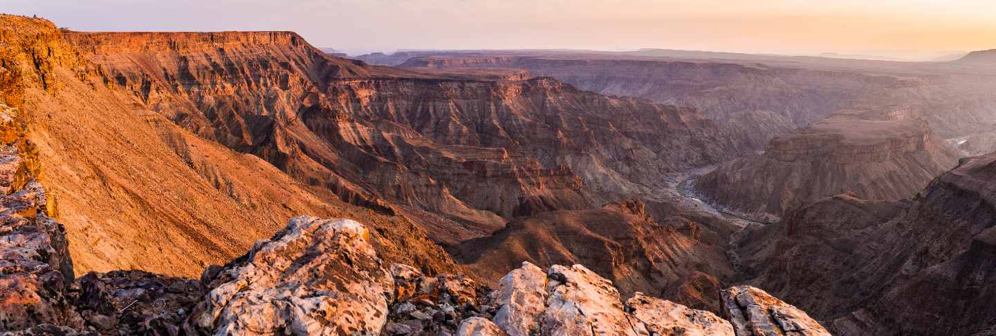 fish-river-canyon-scenic-travel-destination-southern-namibia
