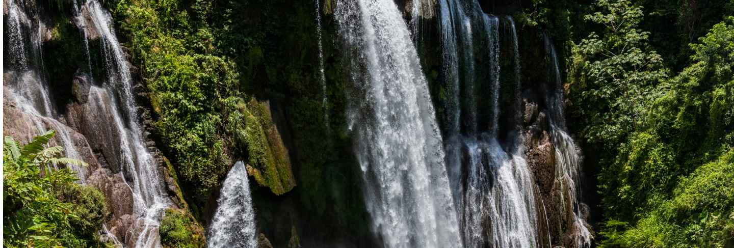 Honduras pulhapanzak waterfalls
