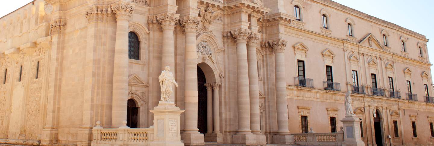 Duomo di santa lucia, siracusa 
