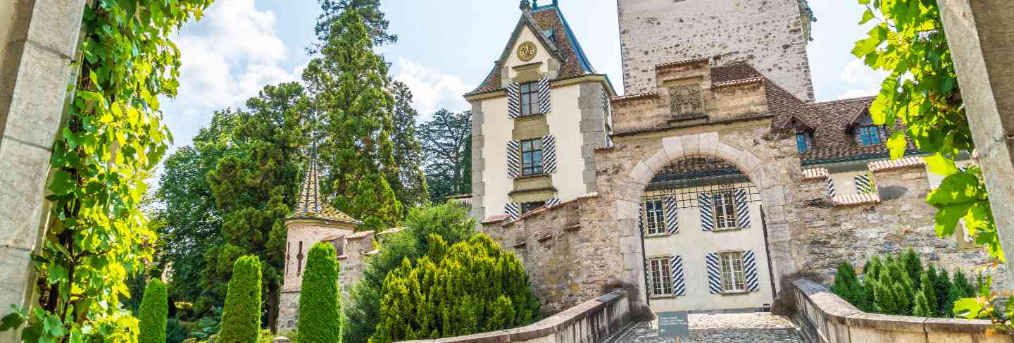 Oberhofen castle in switzerland
